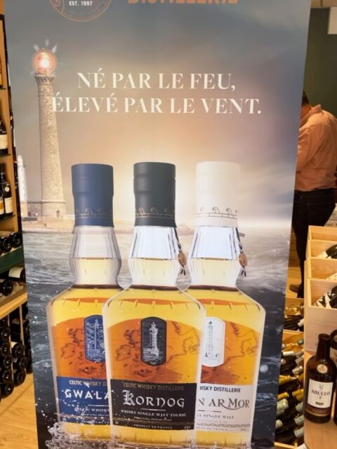 Masterclass Rhums et Whiskies 

Retour en images sur la Masterclass de Vendredi derniers ! 
Merci à François pour ses explications et cette belle dégustation des distilleries Abuelo et @celticwhiskydistillerie . 
Merci également à nos clients présents pour cette première édition de Masterclass ! 🥃 

#pupitre #cavisteindépendant #stquayportrieux #binic

L’abus d’alcool est dangereux pour la santé. À consommer avec modération.